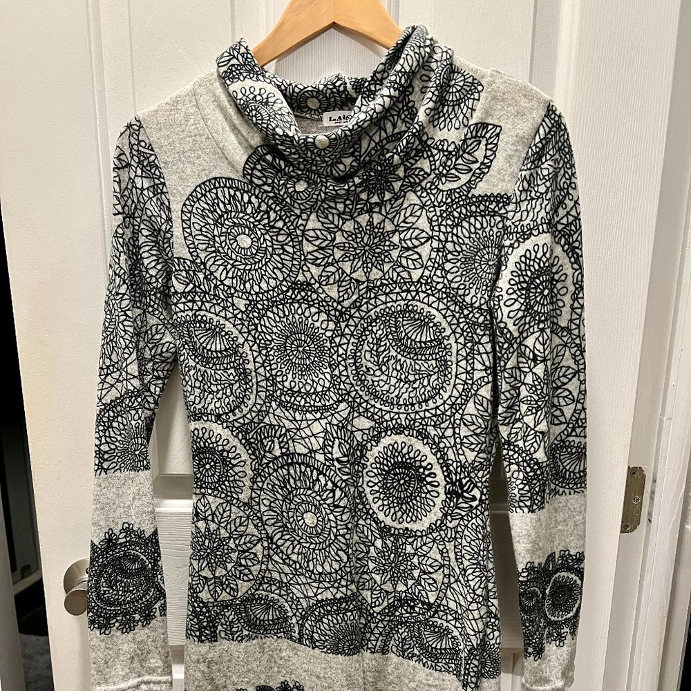 L.A. Soul Black and Gray Sweater Dress Size S